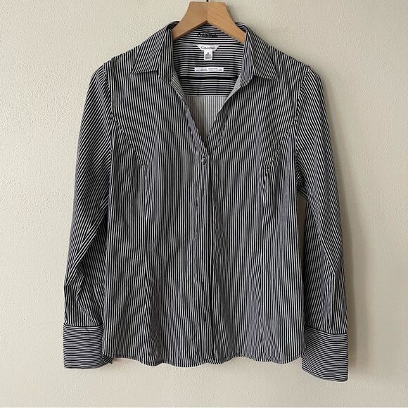 Calvin Klein Women’s Black/White Blouse - Size: Medium - Picture 1 of 8